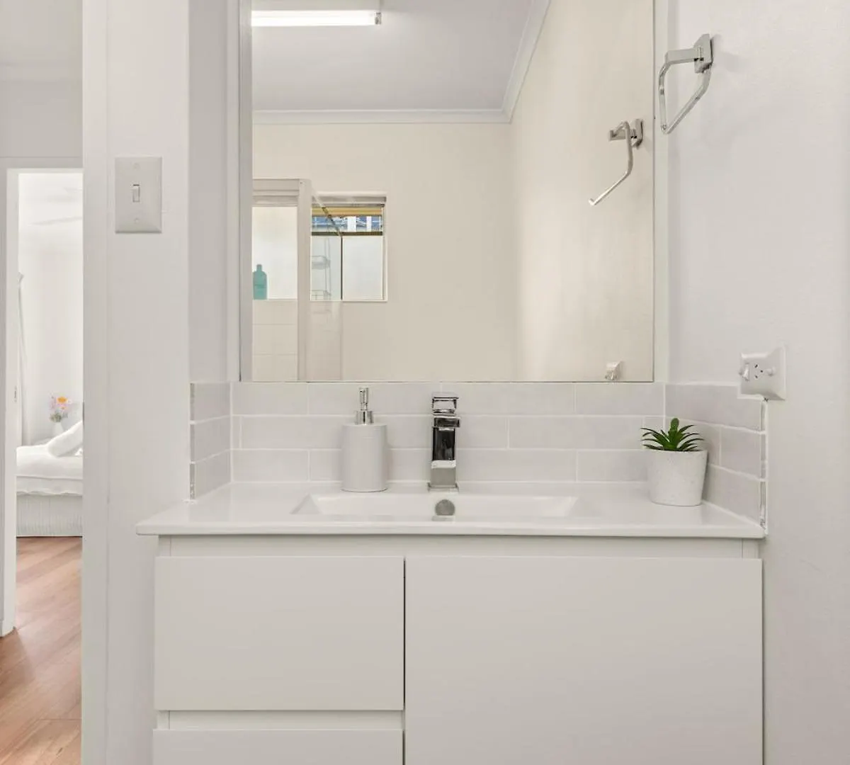 Bright Apartment In Trendy New Farm Brisbane
