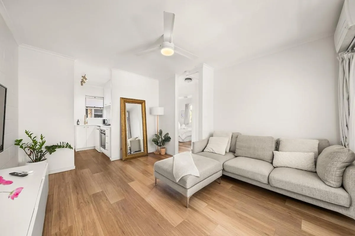 Bright Apartment In Trendy New Farm Brisbane